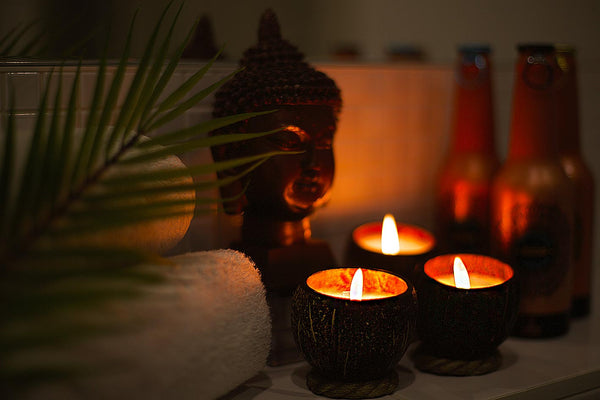 Neitiv Coconut Shell Candle